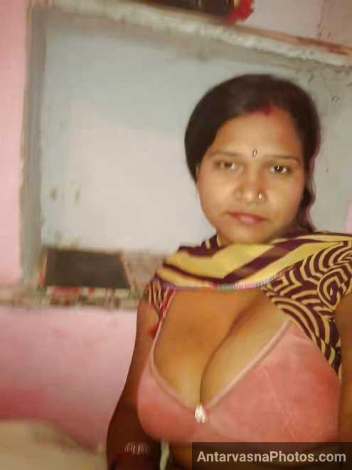 https://www.antarvasnaphotos2.com/wp-content/uploads/2016/07/big-indian-tits-hot-bhabhi.jpg