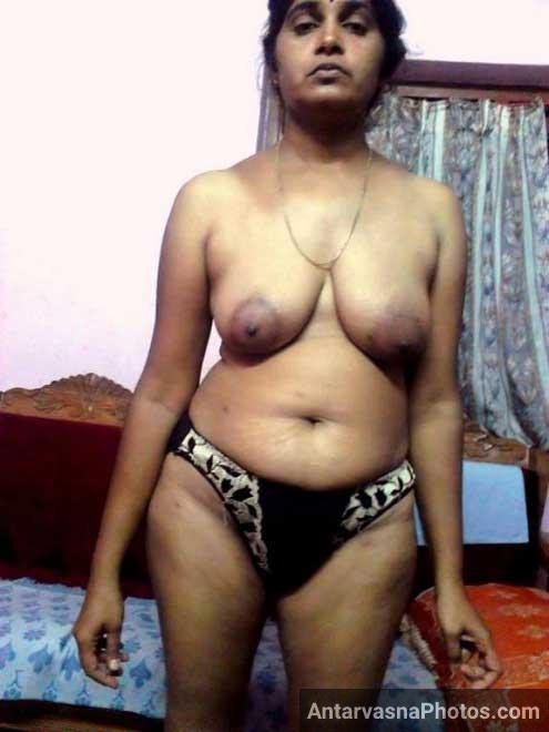 https://www.antarvasnaphotos2.com/wp-content/uploads/2016/08/chubby-vadodara-bhabhi-nude-big-boobs.jpg