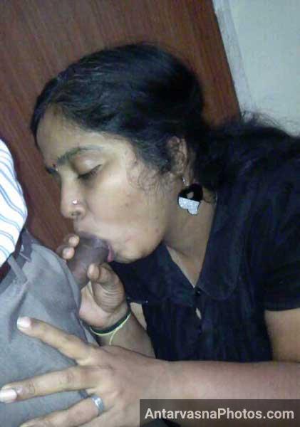 https://www.antarvasnaphotos2.com/wp-content/uploads/2016/09/hot-aunty-indian-blowjob-pics.jpg