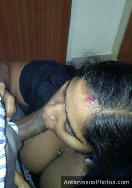 https://www.antarvasnaphotos2.com/wp-content/uploads/2016/09/indian-aunty-cock-sucking-photos.jpg