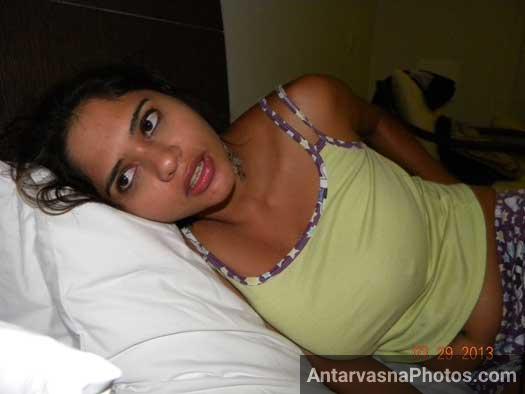 https://www.antarvasnaphotos2.com/wp-content/uploads/2016/11/horny-indian-whore-pics.jpg