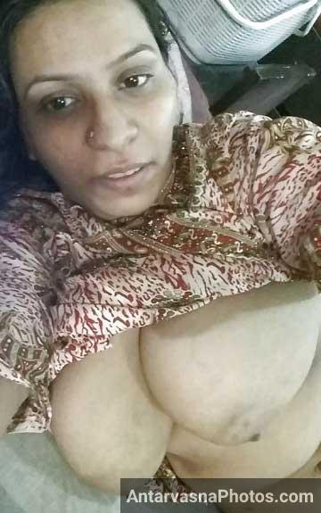 https://www.antarvasnaphotos2.com/wp-content/uploads/2017/01/hot-devyani-bhabhi.jpg