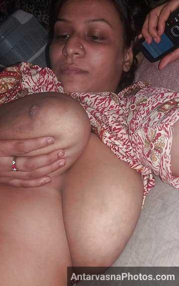 https://www.antarvasnaphotos2.com/wp-content/uploads/2017/01/housewife-bhabhi-big-chuchi-photos.jpg