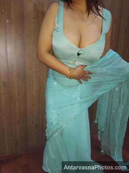 https://www.antarvasnaphotos2.com/wp-content/uploads/2017/02/aunty-sexy-saree-pics.jpg