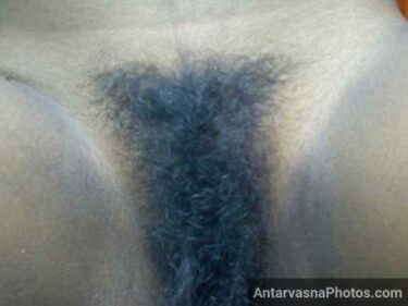 Majdur aurat ki desi hairy chut ke pics