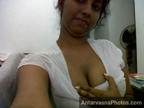 https://www.antarvasnaphotos2.com/wp-content/uploads/2017/05/chudasi-bhabhi-ka-hot-desi-cleavage.jpg