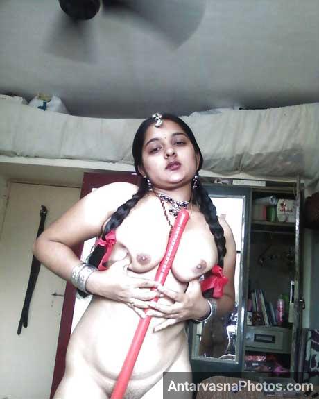 https://www.antarvasnaphotos2.com/wp-content/uploads/2017/05/horny-bhabhi-ne-jhadu-ko-gale-lagaya.jpg