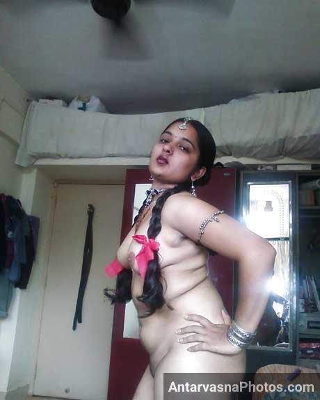 https://www.antarvasnaphotos2.com/wp-content/uploads/2017/05/mangla-bhabhi-hot-ass-pics.jpg