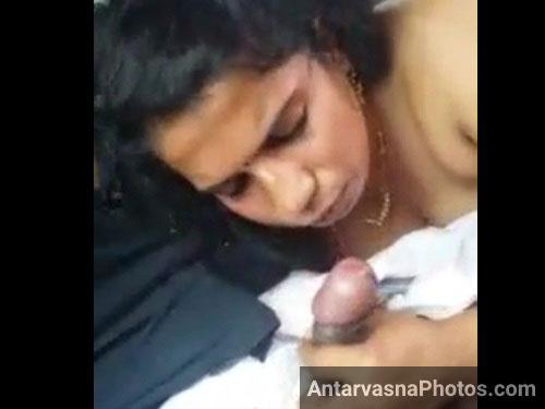 https://www.antarvasnaphotos2.com/wp-content/uploads/2017/06/desi-aunty-cock-massage.jpg