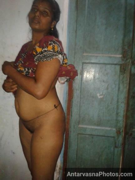 https://www.antarvasnaphotos2.com/wp-content/uploads/2017/07/mallu-aunty-hot-gaand-pics.jpg