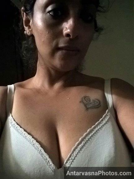 https://www.antarvasnaphotos2.com/wp-content/uploads/2017/07/sudha-aunty-bra-pics.jpg