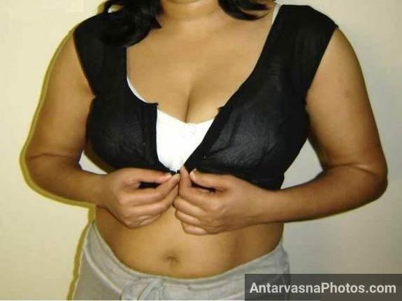 https://www.antarvasnaphotos2.com/wp-content/uploads/2017/08/gorgeous-wali-nude-bhabhi-mast-mamme.jpg