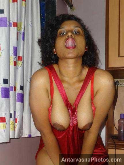 https://www.antarvasnaphotos2.com/wp-content/uploads/2017/10/Hot-mast-aunty.jpg