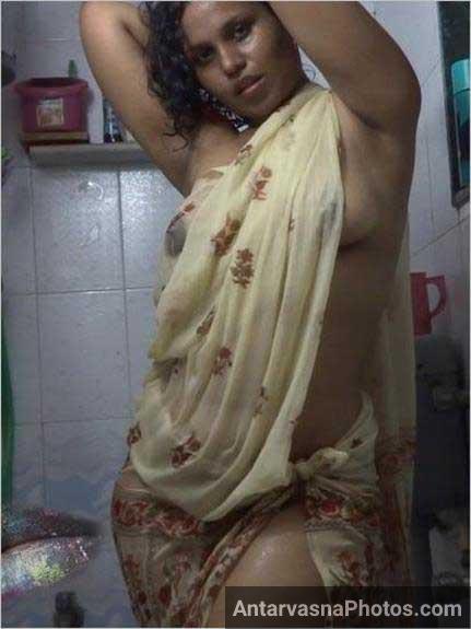 https://www.antarvasnaphotos2.com/wp-content/uploads/2017/10/Sexy-Indian-aunty.jpg