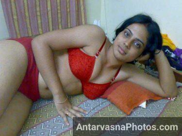 Nude Indian girl farah ka hot pose