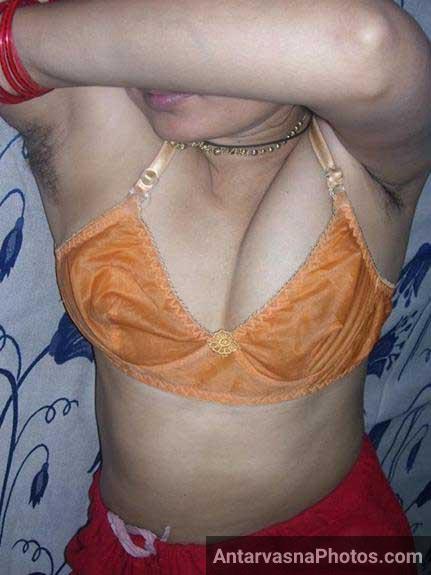 https://www.antarvasnaphotos2.com/wp-content/uploads/2017/11/Sexy-Indian-aunty.jpg