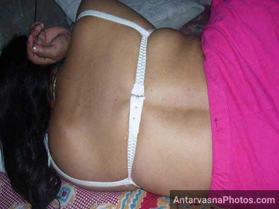 https://www.antarvasnaphotos2.com/wp-content/uploads/2017/12/desi-aunty-2.jpg