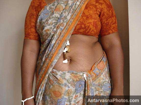 https://www.antarvasnaphotos2.com/wp-content/uploads/2017/12/sexy-kamwali.jpg