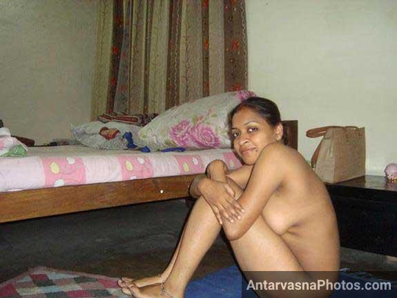 https://www.antarvasnaphotos2.com/wp-content/uploads/2018/03/hot-indian-bhabhi.jpg