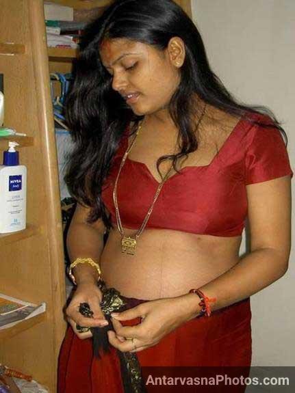 https://www.antarvasnaphotos2.com/wp-content/uploads/2018/05/Indian-bhabhi.jpg