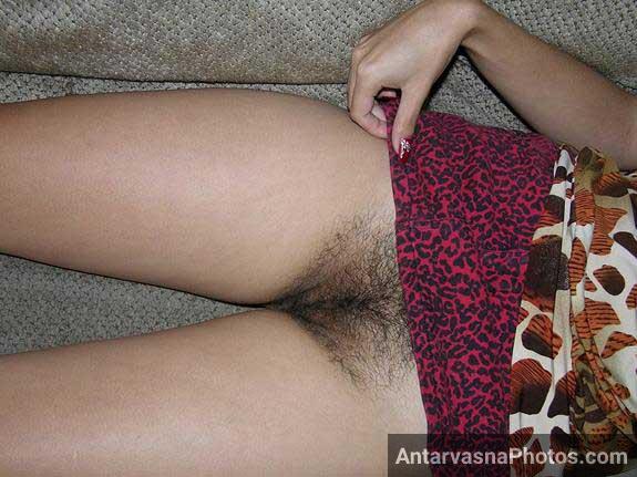 https://www.antarvasnaphotos2.com/wp-content/uploads/2018/07/hairy-pussy.jpg