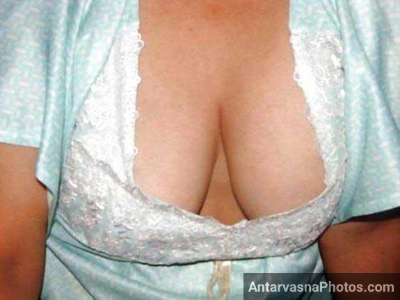 https://www.antarvasnaphotos2.com/wp-content/uploads/2018/07/hot-aunty.jpg