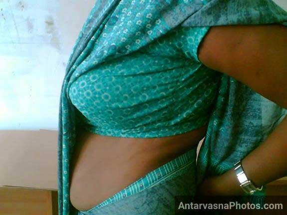 https://www.antarvasnaphotos2.com/wp-content/uploads/2018/07/sexy-kamwali.jpg