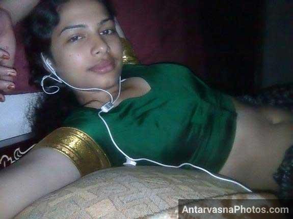 https://www.antarvasnaphotos2.com/wp-content/uploads/2018/08/desi-indian-babe-1.jpg