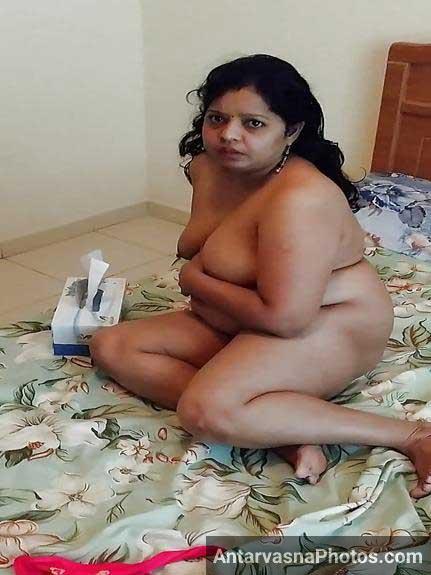 https://www.antarvasnaphotos2.com/wp-content/uploads/2018/08/hot-aunty-2.jpg