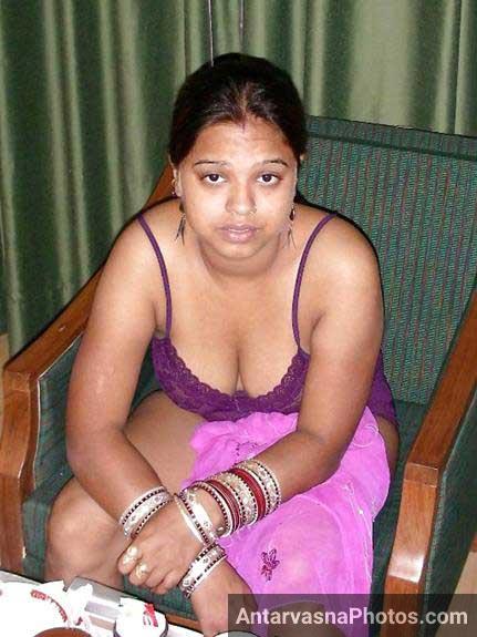 https://www.antarvasnaphotos2.com/wp-content/uploads/2018/08/hot-bhabhi-3.jpg