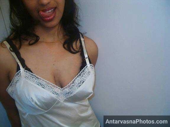 https://www.antarvasnaphotos2.com/wp-content/uploads/2018/09/indian-nighties.jpg