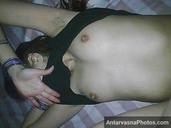 https://www.antarvasnaphotos2.com/wp-content/uploads/2018/09/kadak-boobs-22.jpg