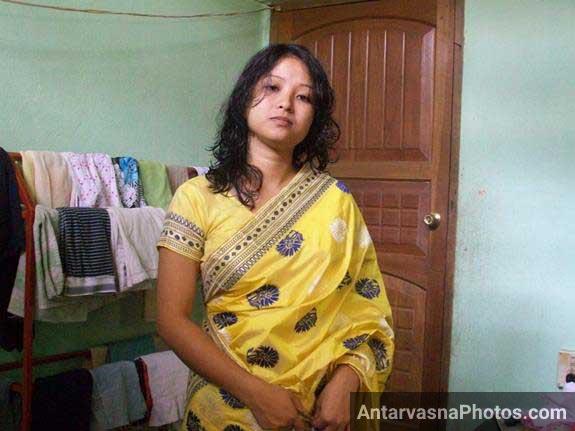 https://www.antarvasnaphotos2.com/wp-content/uploads/2018/10/saree-sex-photo.jpg