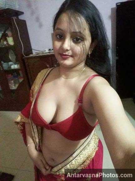 https://www.antarvasnaphotos2.com/wp-content/uploads/2018/11/indian-bhabhi.jpg