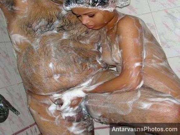 https://www.antarvasnaphotos2.com/wp-content/uploads/2018/12/couple-shower-sex.jpg