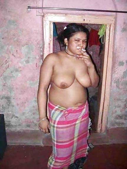 https://www.antarvasnaphotos2.com/wp-content/uploads/2019/01/chalo-aunty.jpg