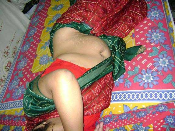 https://www.antarvasnaphotos2.com/wp-content/uploads/2019/03/sex-in-saree-1.jpg