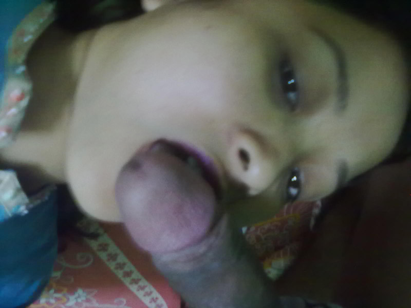 https://www.antarvasnaphotos2.com/wp-content/uploads/2019/05/Mamta-licking-her-bf-penis.jpg