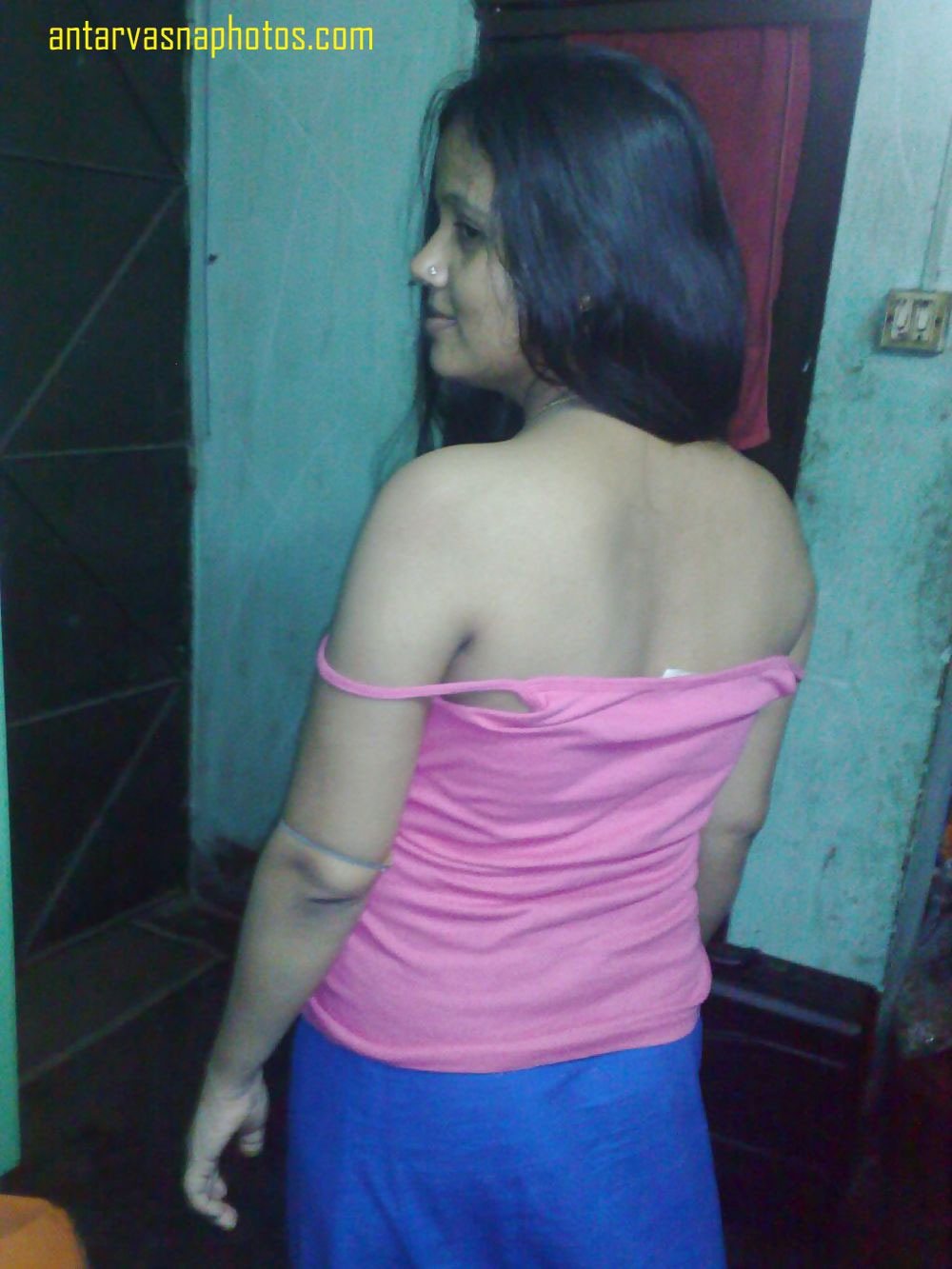 https://www.antarvasnaphotos2.com/wp-content/uploads/2019/06/Sexy-Indian-aunty.jpg