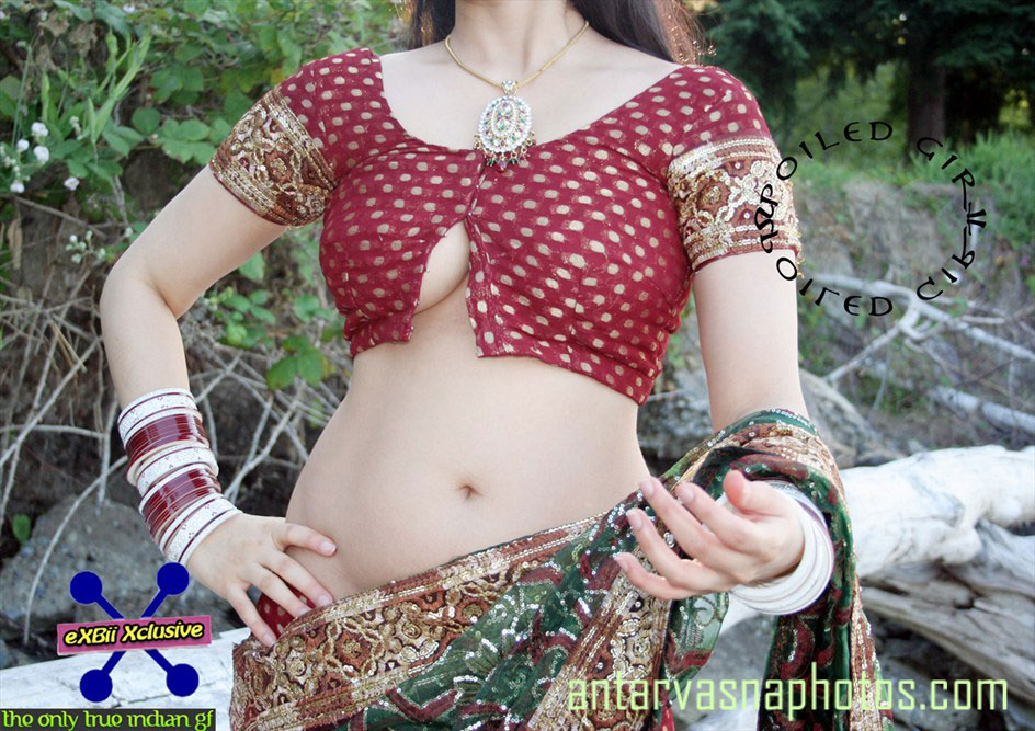 https://www.antarvasnaphotos2.com/wp-content/uploads/2019/08/Saree-wali-girlfriend.jpg