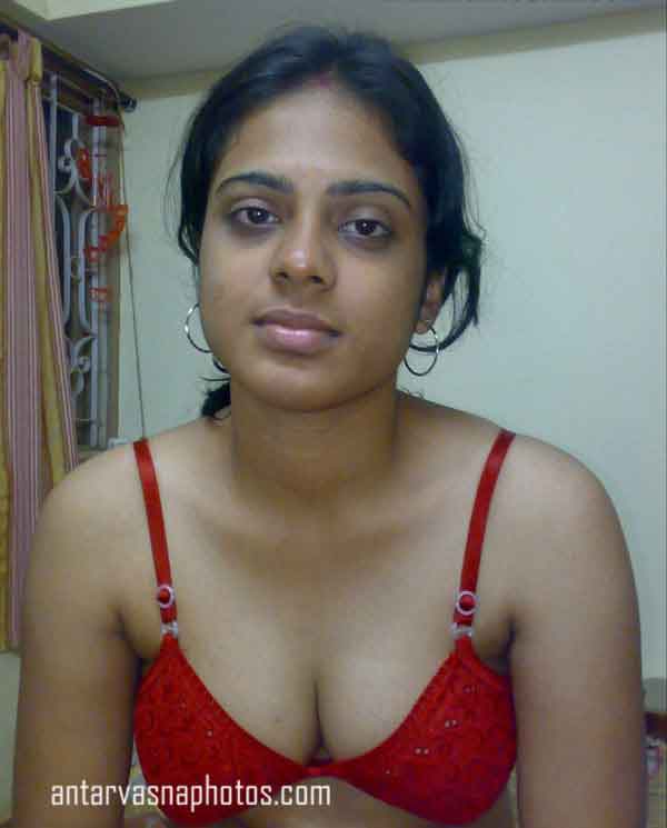 https://www.antarvasnaphotos2.com/wp-content/uploads/2019/09/Puja-ke-boobs.jpg