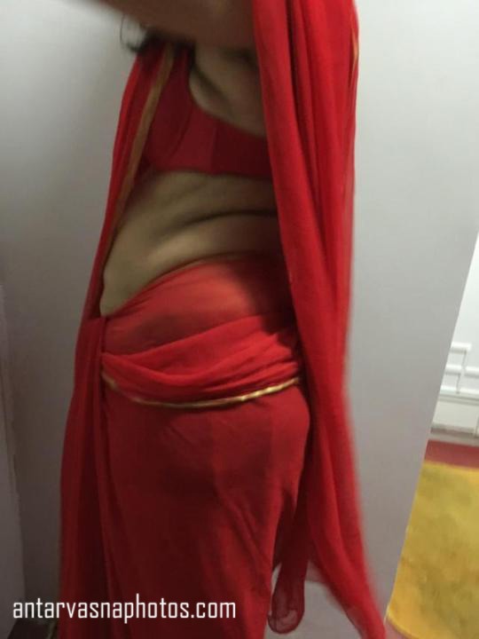 https://www.antarvasnaphotos2.com/wp-content/uploads/2019/11/Sexy-bhabhi.jpg