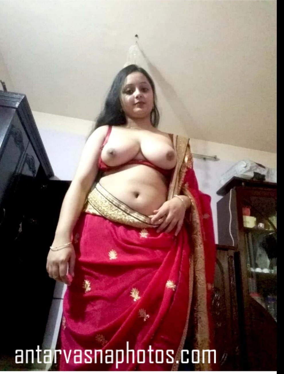 https://www.antarvasnaphotos2.com/wp-content/uploads/2019/12/Bhabhi-ki-rasili-chuchiyan-pics.jpg