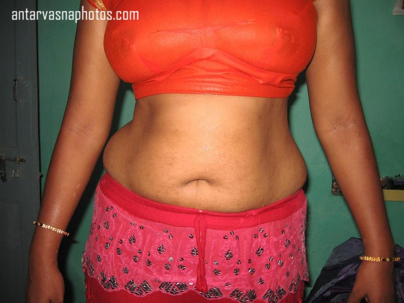 https://www.antarvasnaphotos2.com/wp-content/uploads/2019/12/Hot-bhabhi-pic.jpg