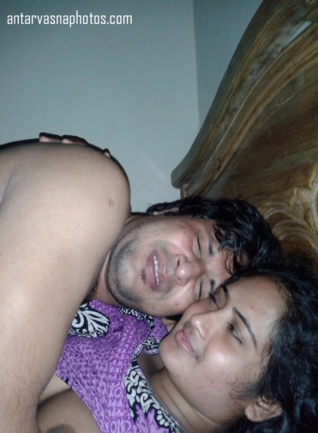 https://www.antarvasnaphotos2.com/wp-content/uploads/2020/01/Indian-amateur-couple.jpg