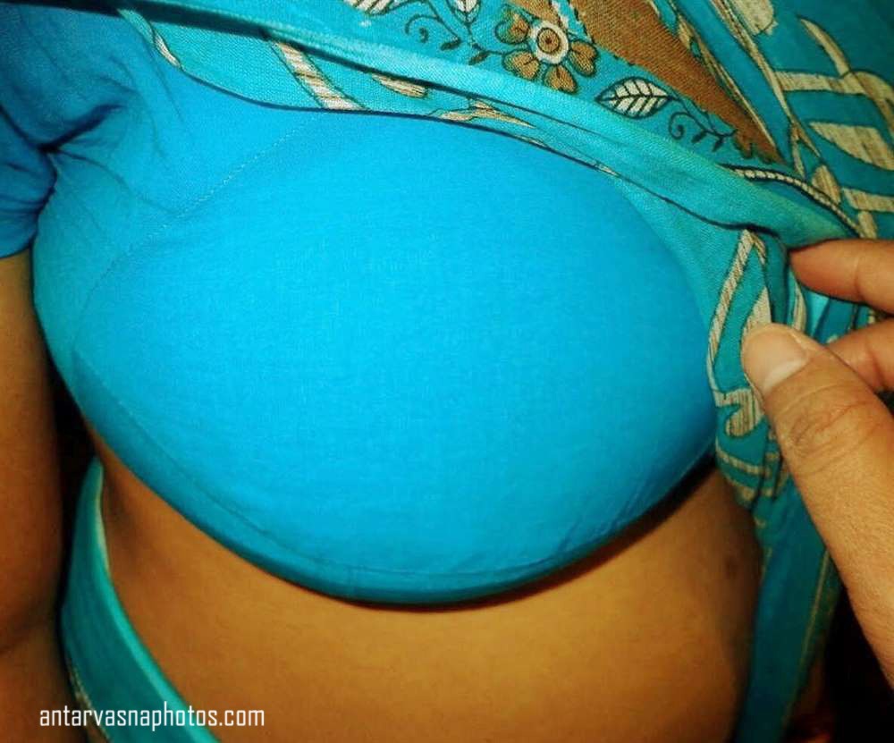 https://www.antarvasnaphotos2.com/wp-content/uploads/2020/01/Indian-maid-ke-mamme.jpg