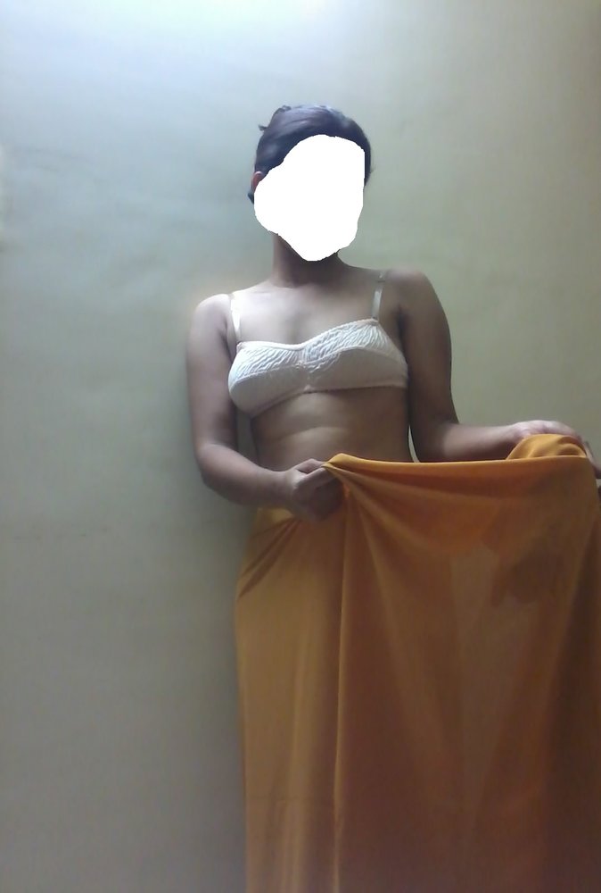 https://www.antarvasnaphotos2.com/wp-content/uploads/2020/03/Bhabhi-chudasi.jpg