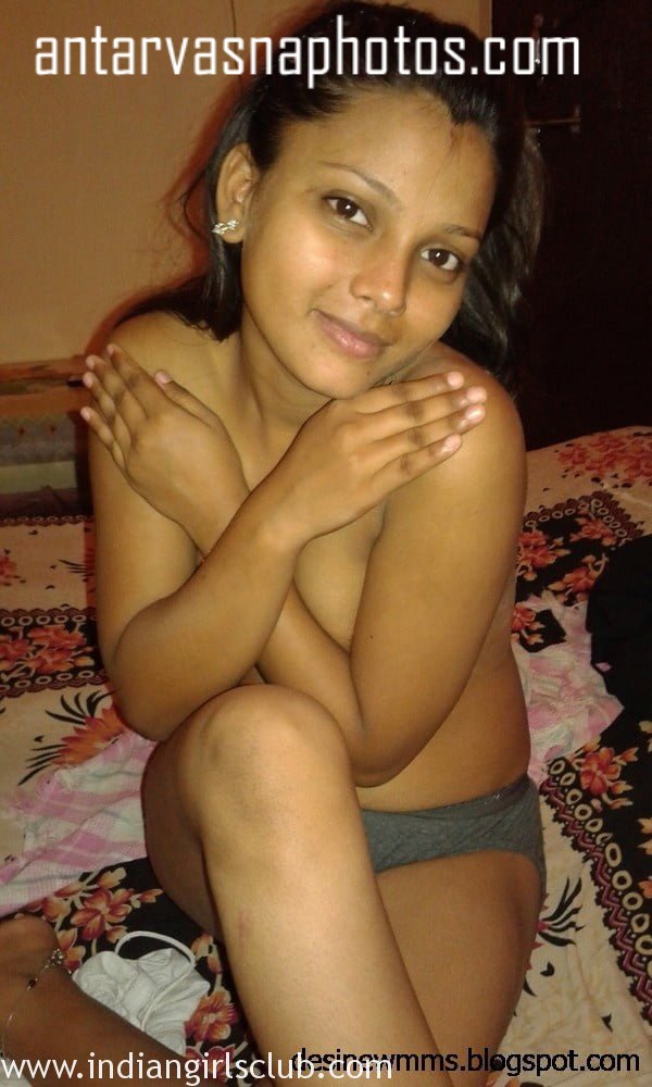 https://www.antarvasnaphotos2.com/wp-content/uploads/2020/03/Cute-desi-bhabhi-ki-sexy-boobs-images.jpg