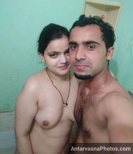 https://www.antarvasnaphotos2.com/wp-content/uploads/2020/03/Husband-wife-naked-pics.jpg