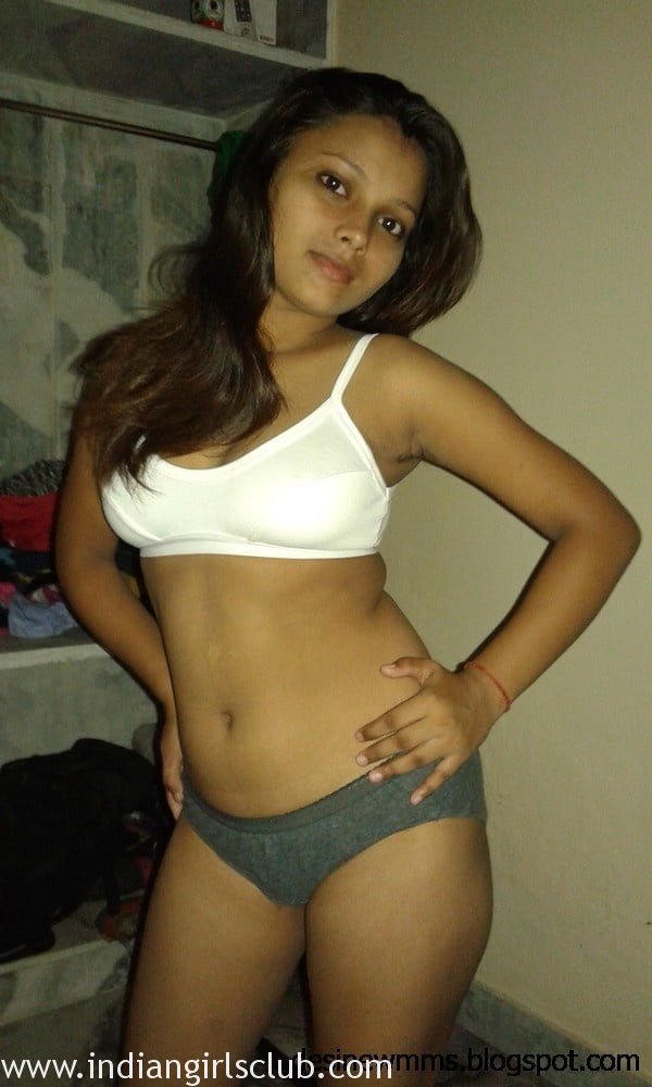 https://www.antarvasnaphotos2.com/wp-content/uploads/2020/03/Kadak-boobs-wali-sexy-bhabhi.jpg